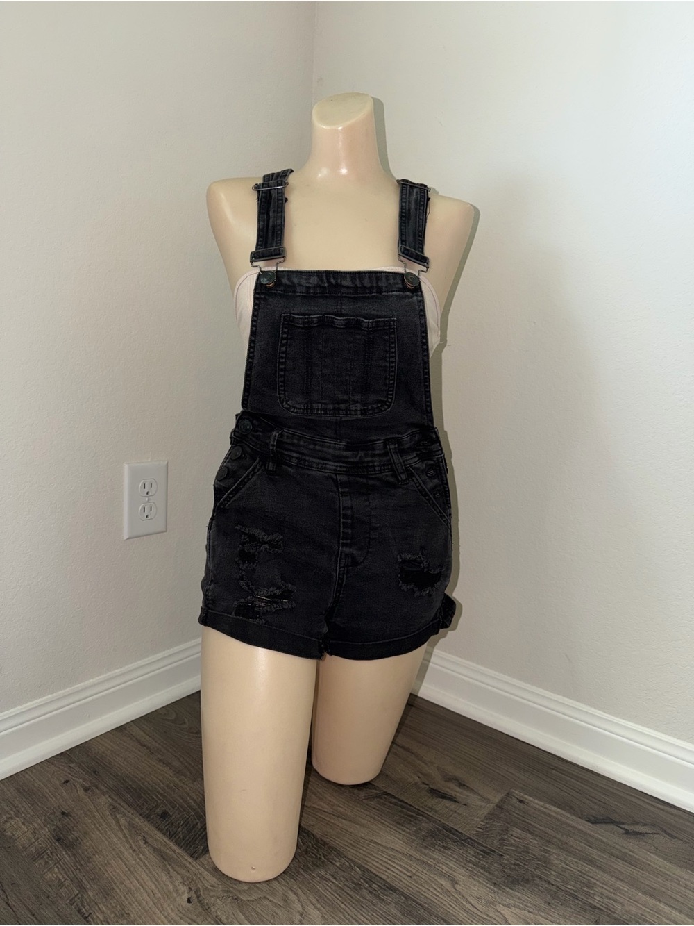 Rue21 Black Denim Short Overalls